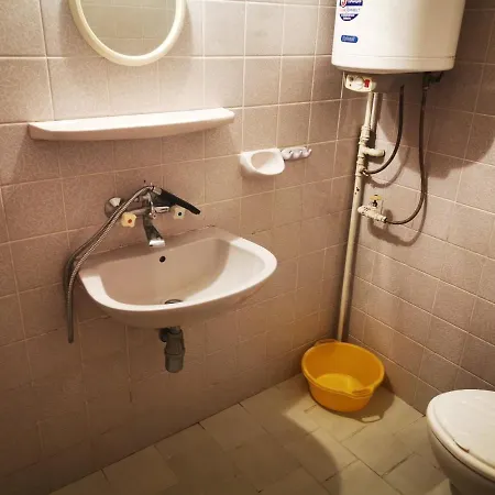 Two Bedroom In דירה