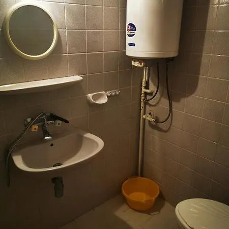 Two Bedroom In * נסבר